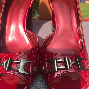 Anne Klein I-flex Peep Toe Pumps Size 7